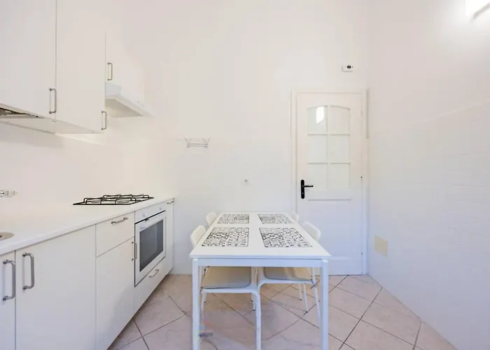 Casa Ariston - 10 Passi Dal Teatro *